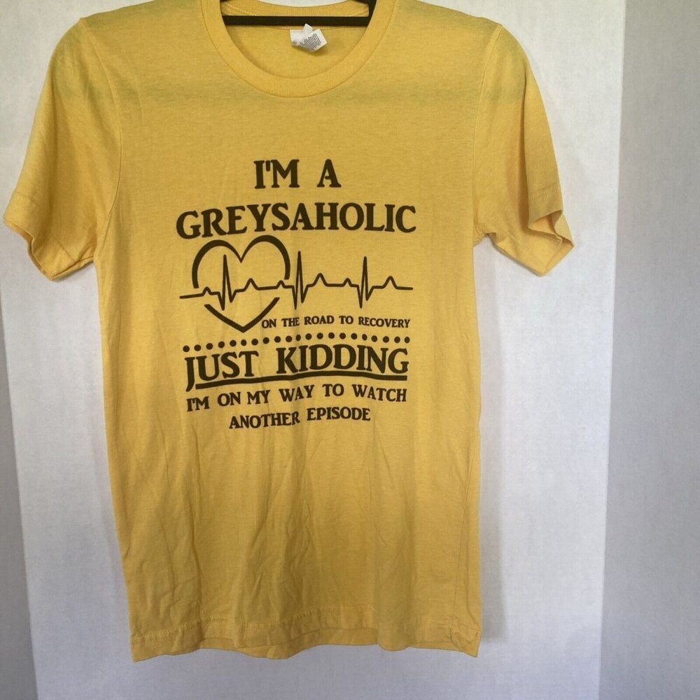 Grey's Anatomy fan T-shirt Yellow Sz S "GREYSAHOLIC" Unisex short sleeve Canvas